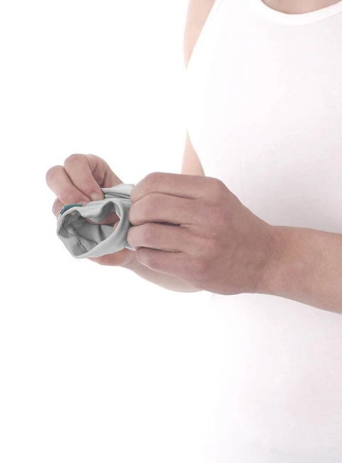 ELBOW-BRACE-LIGHT-2.jpg